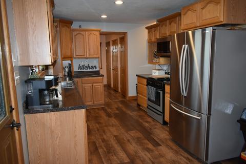 201 S Benson Rd, Secor, IL 61771 photo 7