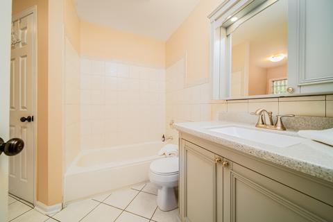 237 Thomas St, Cary, IL 60013 photo 14