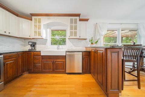 237 Thomas St, Cary, IL 60013 photo 6