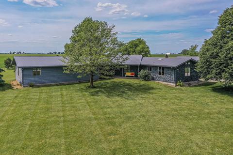 966 E 3200 North Rd, Mansfield, IL 61854 photo 2