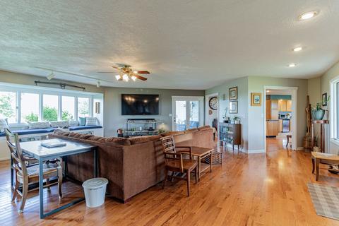 966 E 3200 North Rd, Mansfield, IL 61854 photo 22