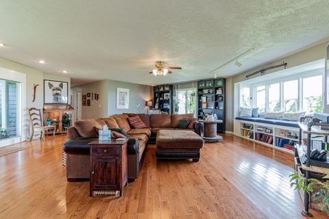 966 E 3200 North Rd, Mansfield, IL 61854 photo 20