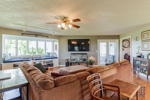 966 E 3200 North Rd, Mansfield, IL 61854 photo 7