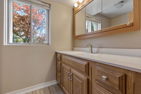 124 Saint Armand Ln, Wheeling, IL 60090 photo 18