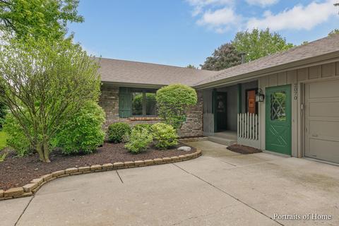 2070 Alschuler Dr, Aurora, IL 60506 photo 2