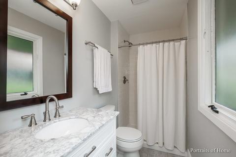 2070 Alschuler Dr, Aurora, IL 60506 photo 17