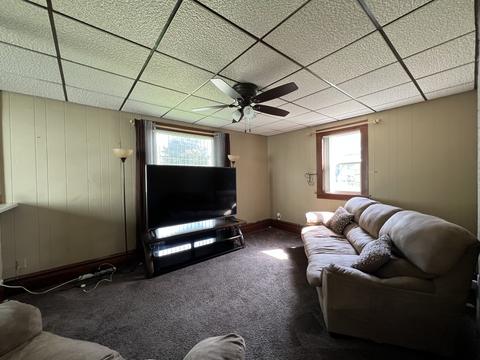 835 E Shawnee St, Freeport, IL 61032 photo 12