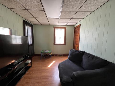 835 E Shawnee St, Freeport, IL 61032 photo 22