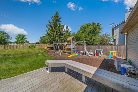 701 Wimbleton Trl, Mchenry, IL 60050 photo 24