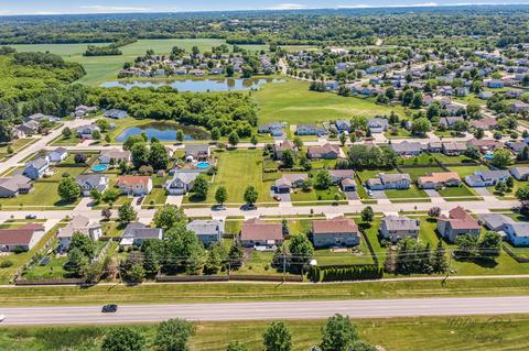 701 Wimbleton Trl, Mchenry, IL 60050 photo 29