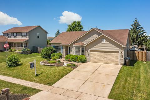 701 Wimbleton Trl, Mchenry, IL 60050 photo 2