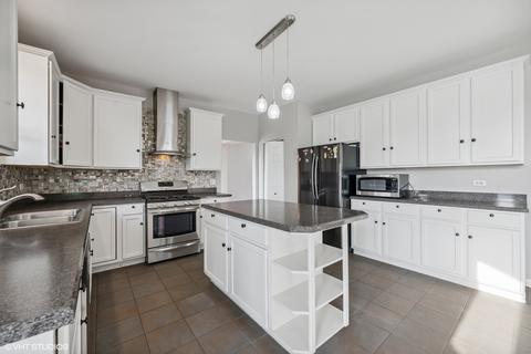 11302 Glenbrook Cir, Plainfield, IL 60585 photo 6