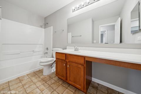11302 Glenbrook Cir, Plainfield, IL 60585 photo 11