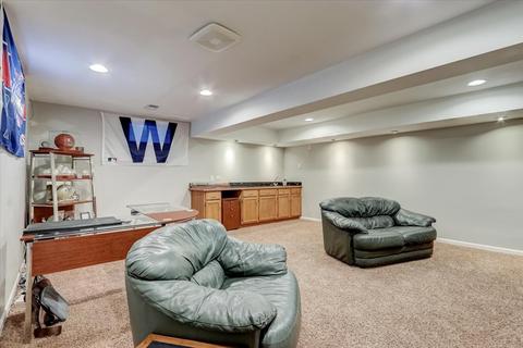 644 Alice Pl, Elgin, IL 60123 photo 21