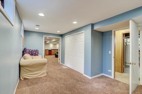 644 Alice Pl, Elgin, IL 60123 photo 23