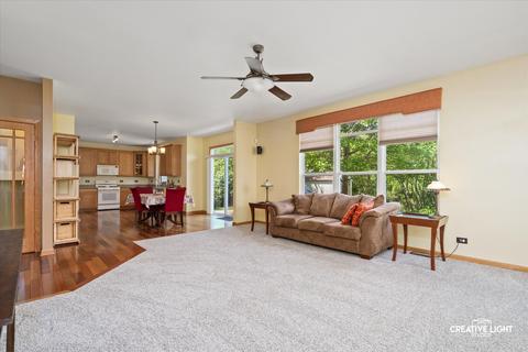 739 Sumac Dr, Aurora, IL 60506 photo 10