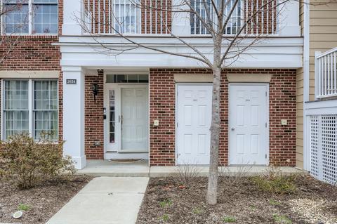 2634 Commons Dr, Glenview, IL 60026 photo 2