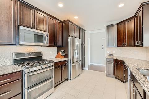 2634 Commons Dr, Glenview, IL 60026 photo 7