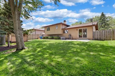 515 Hampton Cir, Bartlett, IL 60103 photo 30