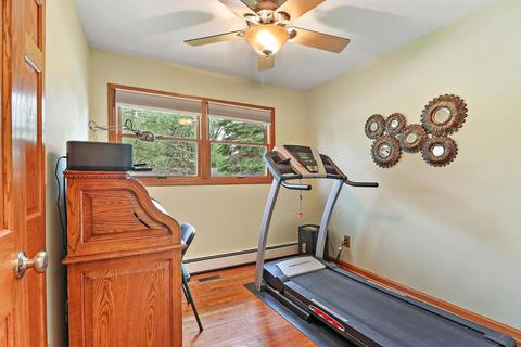 1312 Meadow Ln, Mchenry, IL 60050 photo 9