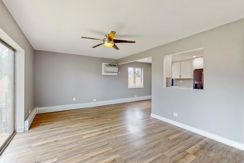 1250 E Washington St #5, Des Plaines, IL 60016 photo 4