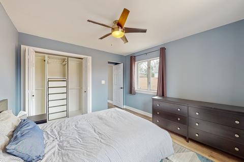 1250 E Washington St #5, Des Plaines, IL 60016 photo 11