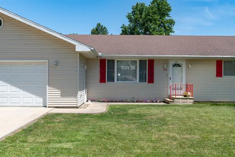 506 Elm St, Cornell, IL 61319 photo 2