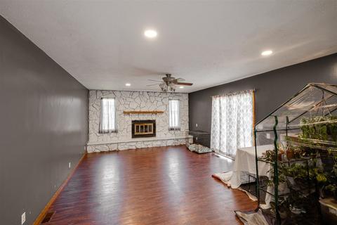 506 Elm St, Cornell, IL 61319 photo 7