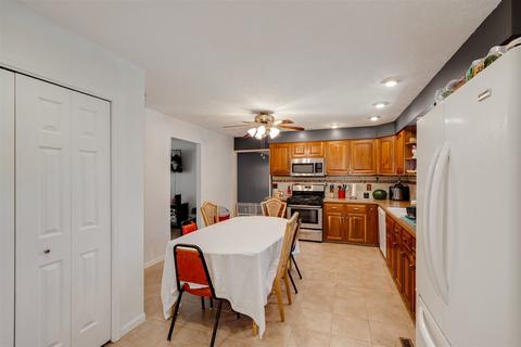 506 Elm St, Cornell, IL 61319 photo 9