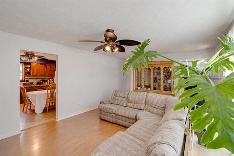 506 Elm St, Cornell, IL 61319 photo 4