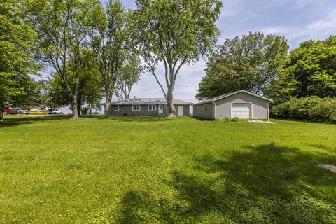 413 E Northtown Rd, Normal, IL 61761 photo 22