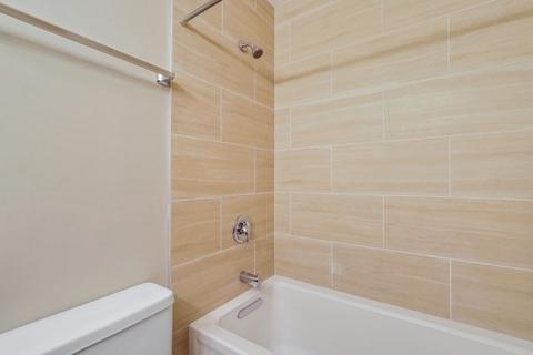 102 S Prospect Ave #D, Bartlett, IL 60103 photo 16