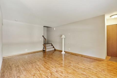 102 S Prospect Ave #D, Bartlett, IL 60103 photo 4