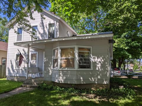 638 High St, Aurora, IL 60505 photo 1