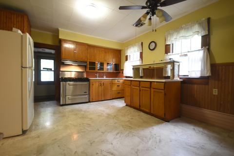 638 High St, Aurora, IL 60505 photo 6