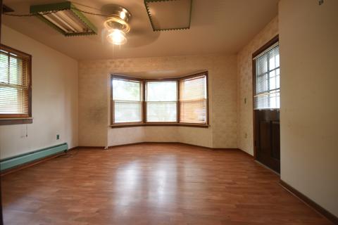 638 High St, Aurora, IL 60505 photo 9