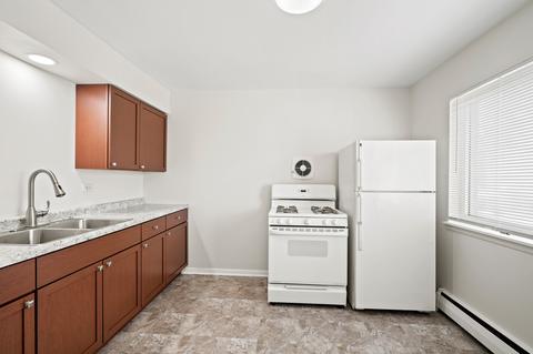 430 N 3rd Ave, Des Plaines, IL 60016 photo 7