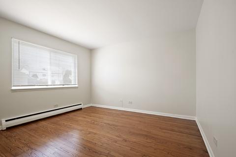 430 N 3rd Ave, Des Plaines, IL 60016 photo 4
