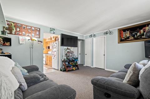 430 N 3rd Ave, Des Plaines, IL 60016 photo 12