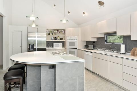 1817 Orchard Ln, Mchenry, IL 60050 photo 7