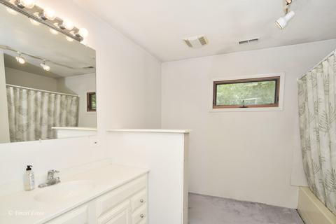 1817 Orchard Ln, Mchenry, IL 60050 photo 16