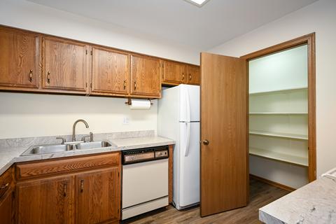 940 Jefferson Ave #B, Elgin, IL 60120 photo 10