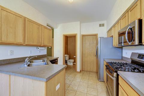 2444 Oak Tree Ln, Plainfield, IL 60586 photo 9