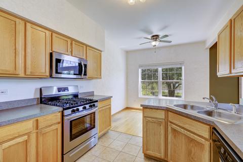 2444 Oak Tree Ln, Plainfield, IL 60586 photo 10