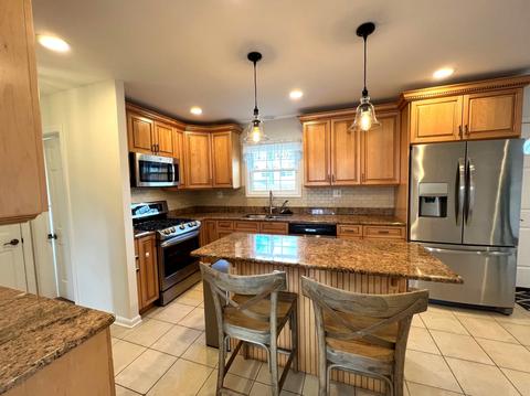 2504 Pick Dr, Glenview, IL 60025 photo 2