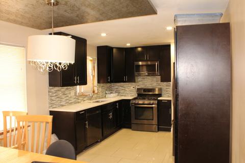 2244 E 93rd St, Chicago, IL 60617 photo 7