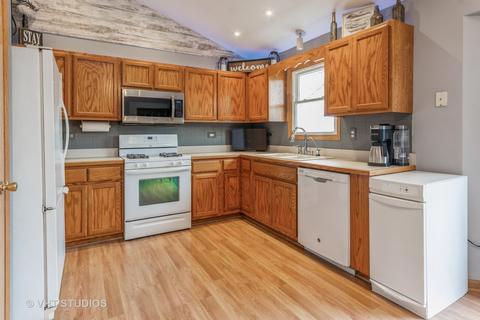 1702 Cumberland Dr, Plainfield, IL 60586 photo 4