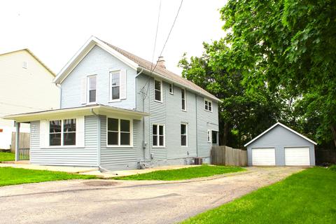 275 Mcclure Ave, Elgin, IL 60123 photo 2
