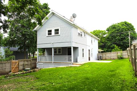 275 Mcclure Ave, Elgin, IL 60123 photo 32