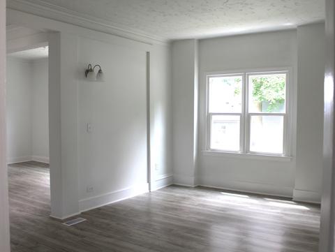 275 Mcclure Ave, Elgin, IL 60123 photo 11